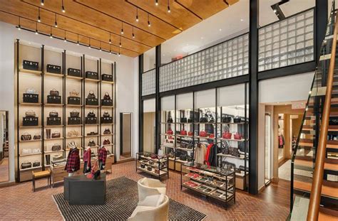 Coach: Now Open: The New Coach Columbus Circle .